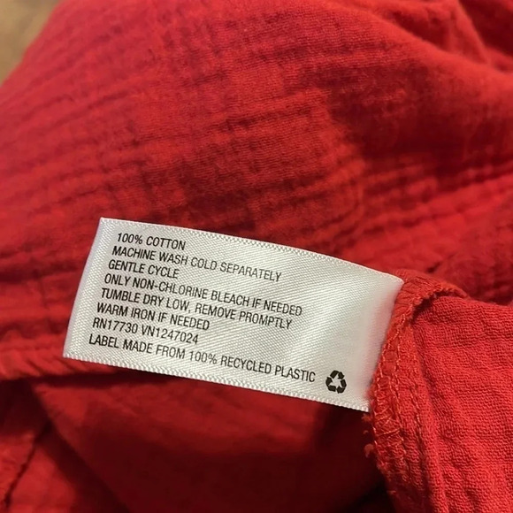 Universal Thread Pleaded Gauze Red Bell Sleeve Top M - Picture 8 of 8